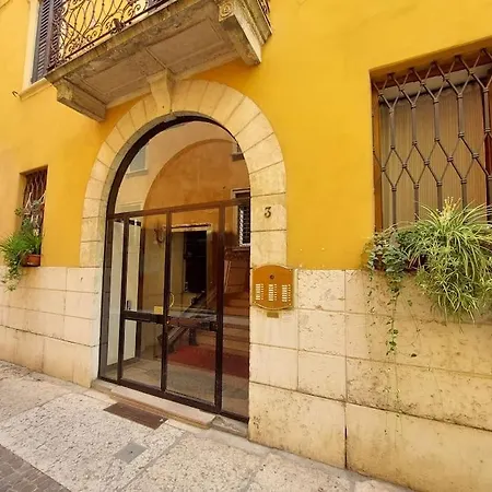 Res-albrá Apartamento Verona